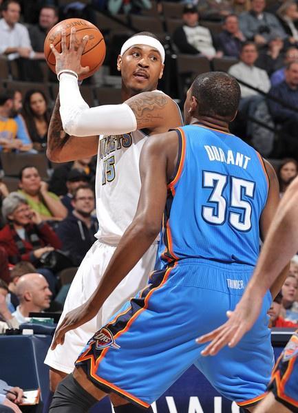 曲球已从胸 曲球已从胸